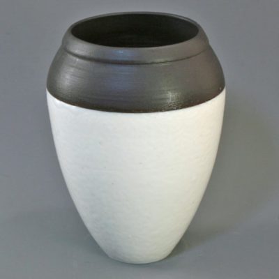 Small black and white ostrich shell glaze vase