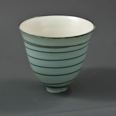 Small celadon and white bowl with spiral inlay